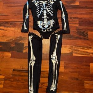 Skeleton costume
